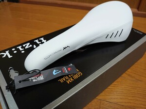 Fizik フィジーク ゴビXM サドル キウムレール仕様