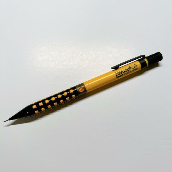 ぺんてる SMASH スマッシュ 限定色 シャープペン イエロー 黒 0.3mm