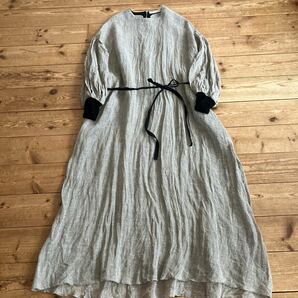 新品emic etic Volume sleeve dressエミックエティックワンピースの画像1