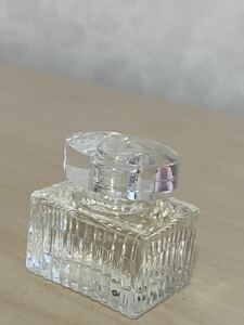 クロエ オードトワレ 5ml EDT ミニサイズ香水 ミニチュア　ボトルタイプ　定形外発送は220円 ミニ香水