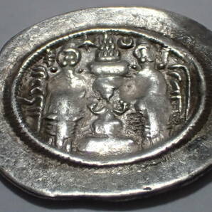 ササン朝ペルシア ドラクマ銀貨 ホルミズド4世 (579 - 590年) 6-7世紀 中東イラン アンティークコインの画像4