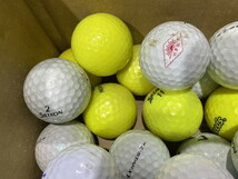 【７－４３】 SRIXON スリクソン Z-STAR ロストボール カラーボール混合 ゴルフボール 約73個 現状品含む 中古品_画像7