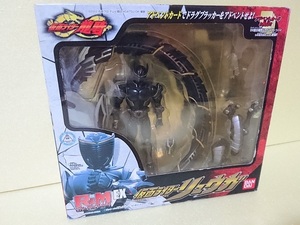 ** Kamen Rider Dragon Knight R&M EX Kamen Rider ryuuga figure ** loss equipped * free shipping!