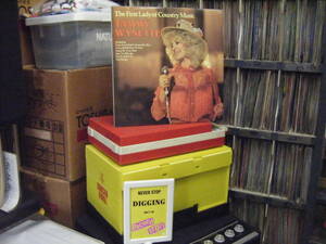 TJ-144　TAMMY WYNETTE　/　The First Lady　of　Country Music　（UK）　