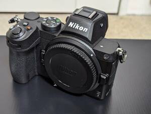 【未使用新品 2024年1月29日購入 保証1年あり】ニコン nikon Z5 ボディ