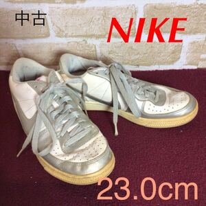 【売り切り!送料無料!】A-349 NIKE!スニーカー!白!ピンク!23.0cm!使用感あり!おしゃれ!ウォーキング!普段履き!中古