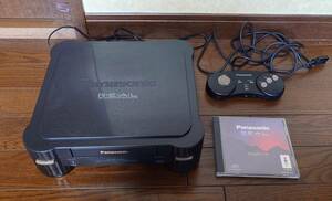 3DO REAL本体　CD読み込み不可　完全ジャンク品　コントローラー1種オマケ