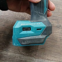 【中古現状品】Makita　マキタ　BS180D　18V　９ｍｍ 充電式ベルトサンダ_画像7