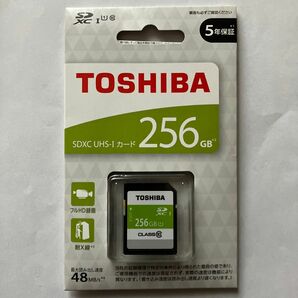 新品未使用品　TOSHIBA SD XCカード　SDBR48N SDBR48N256G （256GB）