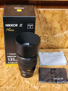 【美品】Nikon plena 135mm f1.8 ニコン 2年保証期間内　保証書　購入レシート付