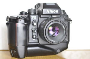 Nikon F4s　データバックMF-23付き　美品