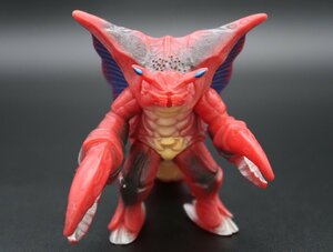 ウルトラ怪獣シリーズ　レイキュバス　ソフビ　ウルトラマン