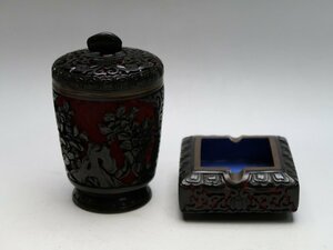 【青】022803堆朱彫刻　蓋物　茶入れ　灰皿2点　堆黒　花草文彫刻　中国美術漆器　24012627