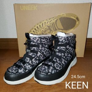 KEEN ユニーク スニーク チャッカ II ウォータープルーフ 24.5cm