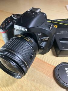 Nikon デジタル一眼レフカメラD5200 AF-P レンズ18〜55mmセット