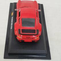 0208-2105■ポルシェ PORSCHE 930 レッド デルプラド 1/43 世界の名車 コレクション ミニカー 模型 パーツ未確認 現状品_画像5