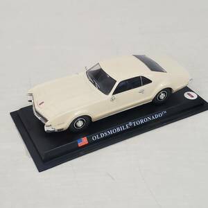 0209-207■OLDSMOBILE TORONADO デルプラド 1/43 世界の名車 コレクション ミニカー 模型 パーツ未確認 現状品