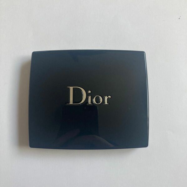Dior ディオールスキンルージュブラッシュ