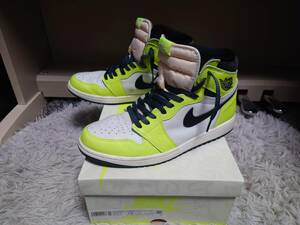 NIKE AIR JORDAN 1 RETRO HIGH OG VOLT/BLACK-SAIL[555088-702]