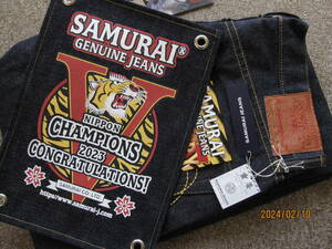 【新品：未使用：送料無料】SAMURAI JEANS 2023 阪神タイガース 優勝モデル 限定 サイズ32インチ