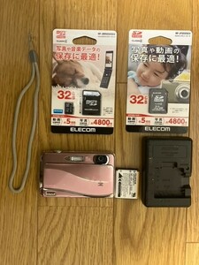 【動作確認済】FUJI FILM FINEPIX Z800EXR PINK ピンク コンデジ デジカメ シャッター&フラッシュ動作OK 新品未使用32GB SDカード２枚付