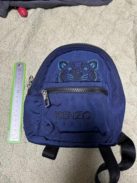 KENZO ミニリュック（美品・中古）