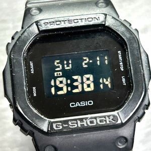 美品 CASIO カシオ G-SHOCK ジーショック Solid Colors ソリッドカラーズ DW-5600BB-1 腕時計 デジタル 多機能 クオーツ 動作確認済み