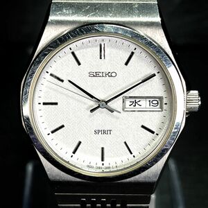 SEIKO セイコー SPIRIT スピリット 7N93-7000 腕時計 アナログ クオーツ デイデイト ホワイト文字盤 シルバー メタルベルト ステンレス