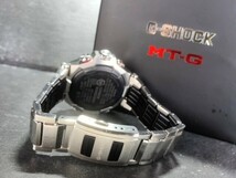 新品 CASIO G-SHOCK カシオ ジーショック MT-G チタン 軽量化モデル MTG-B2000D-1AJF 電波ソーラー 腕時計 デュアルコアガード Bluetooth_画像8