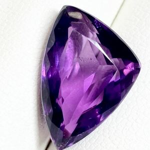 ◆特大◆綺麗◆天然アメジスト ルース◆15.786ct◆縦21.1mm×横14.1mm 厚み9.6mm◆