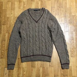 70〜80s 香港製 Brooks Brothers ウール ニットセーター Vネック ケーブル編み 赤みのあるグレー 古着 ヴィンテージ ブルックスブラザーズ