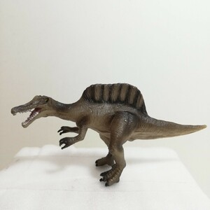 EIKOH エイコー ミニチュアプラネット スピノサウルス フィギュア 12cm 恐竜