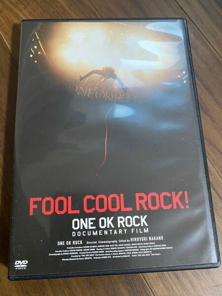 FOOL COOL ROCK!ONE OK ROCK