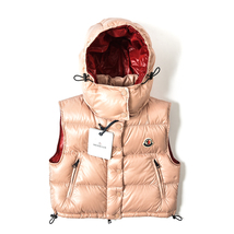 厳選 目玉 新着 新品 モンクレール MONCLER ALPISTE ダウン ベスト フーディー ショート丈 秋冬 レディース ナイロン 100% ブラウン 363429_画像1