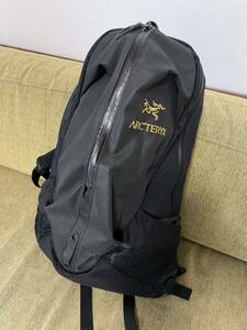 ★【新品同様】ARC'TERYX Arro 22 Backpack アロー 22 バックパック アークテリクス デイパック アウトドア