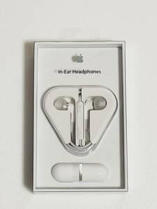 Apple In-Ear Headphones with Remote and Mic (ME186FE/A)