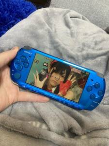 PSP 3000 blue..
