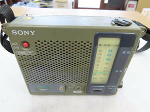 ★ジャンク扱い　SONY ICF-B100 　　①