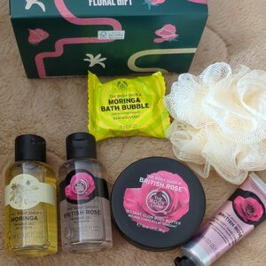 THE BODY SHOP ボディシャンプー&ボディクリーム&ハンドクリーム　セット