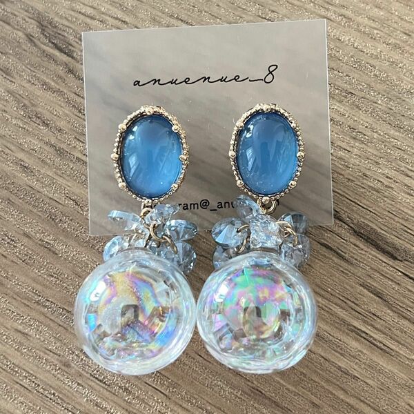 Blue × aurora glas ball pierce ハンドメイド アクセサリー ピアス