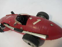 A156　Polistil MASERATI 250F 1/16 イタリア製　ポリスティール マセラティ ミニカー_画像3