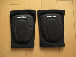 ★美品★　BURTON　膝パッド　プロテクター　スノーボード　メンズ　Mサイズ　HP9476