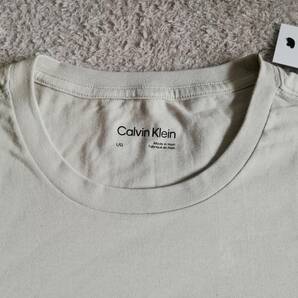 新品未使用！ カルバンクライン メンズ ckロゴ Tシャツ Lサイズ ベージュ/ホワイト 半袖 カットソー Calvin Kleinの画像4
