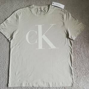 新品未使用！ カルバンクライン メンズ ckロゴ Tシャツ Lサイズ ベージュ/ホワイト 半袖 カットソー Calvin Kleinの画像1