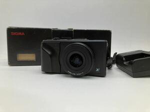 ☆【売り切り】SIGMA（シグマ）コンパクトデジタルカメラ DP1