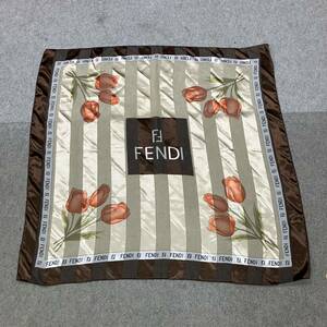 ▲【売り切り】FENDI（フェンディ）大判スカーフ 102cm