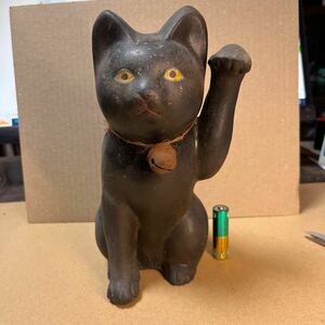 古い　招き猫　明治・大正・戦前？　高さ20.5cm 陶器　置き物　明治建立の京町家よりうぶ出し