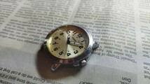 【セイコー】SEIKO ミリタリーウォッチ ビンテージウォッチ アンティークウォッチ vintagewatch 当時物 クォーツ時計 クォーツ 昭和レトロ_画像2