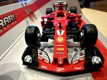 【中古品】1/43 burago FERRARI SF70H 2017 No.7 RAIKKONEN_画像3