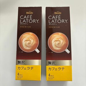 AGF ブレンディ　カフェラトリー　プレミアム　贅沢カフェラテ　４本入り２箱